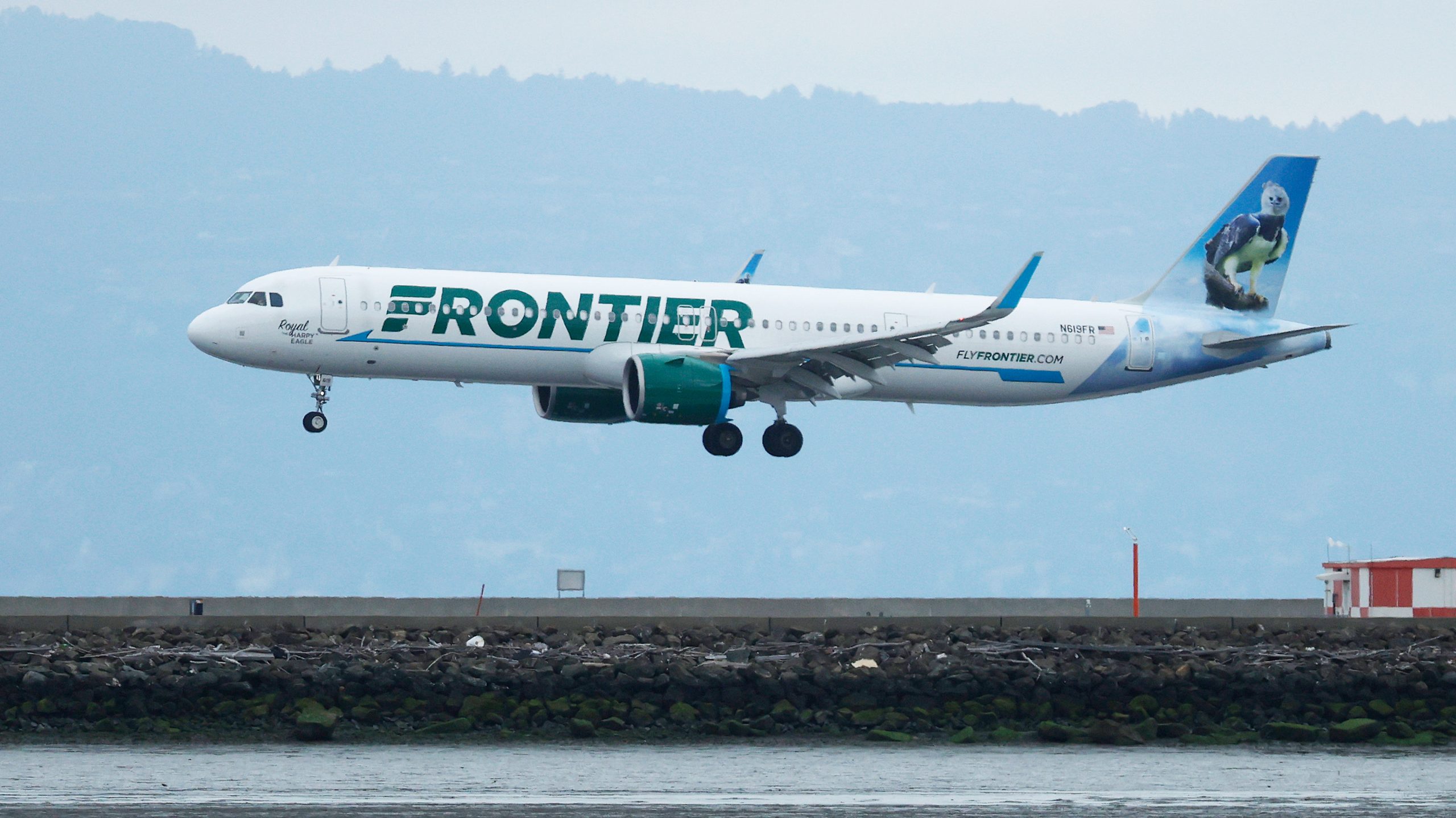Frontier Airlines posts surprise profit after prices increase, rivals pull back — White Bear Lake Community news