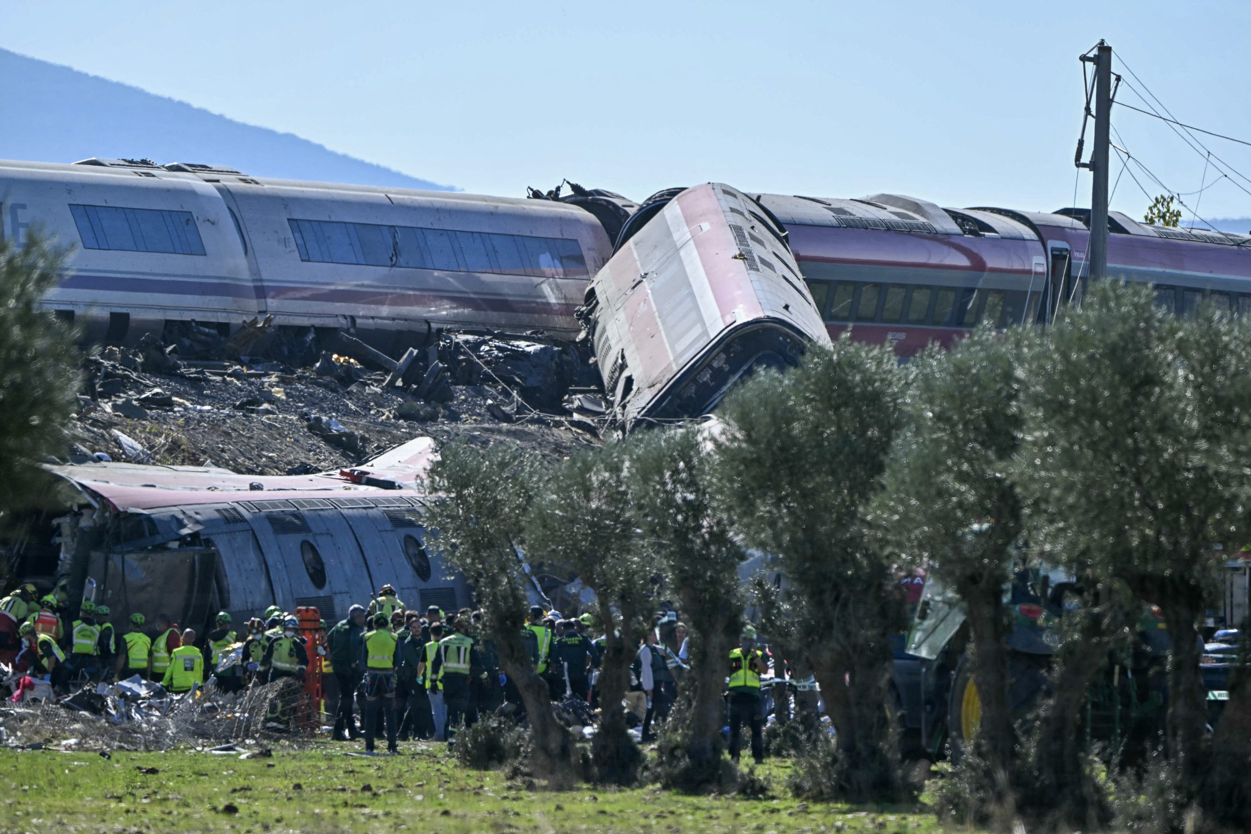 Dozens killed after two high-speed trains collide in central Spain — White Bear Lake Community news